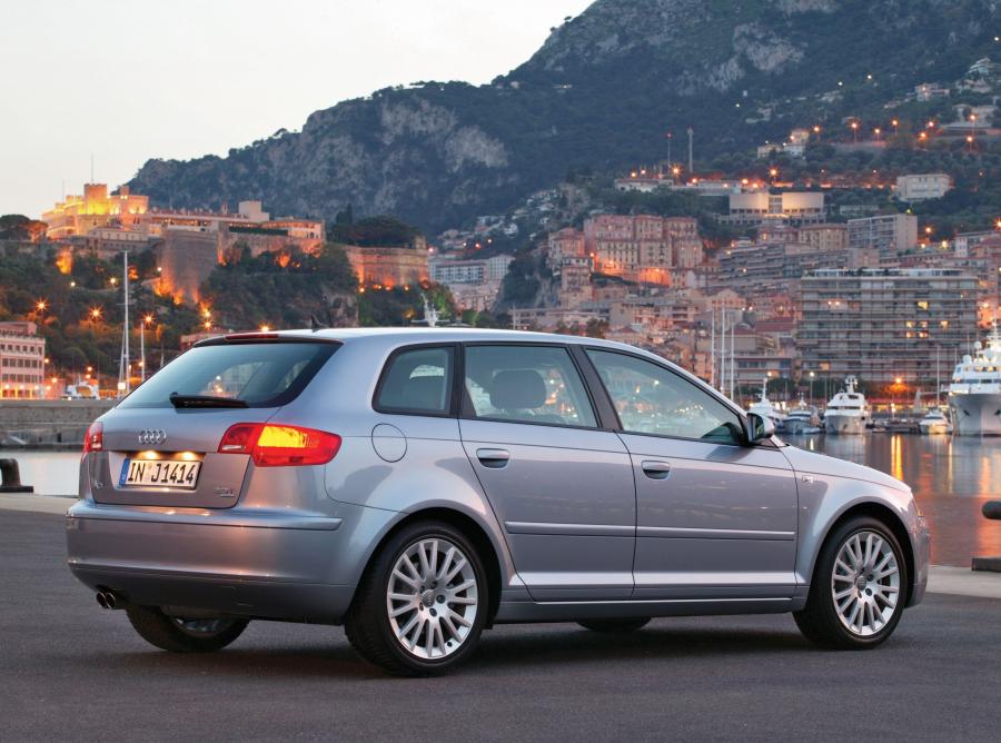  Audi A3 Sportback 2.0T (8PA) 2004 года  (WW) (фото 4 из 21)
